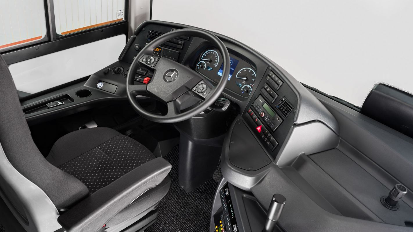 Mercedes-Benz Yeni Intouro