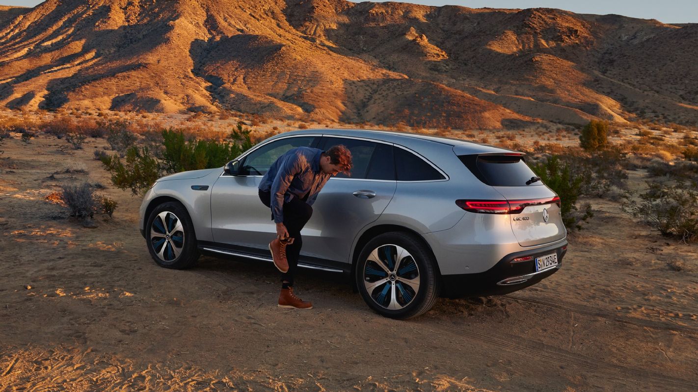 Coupé formlu dinamik tavan çizgisi