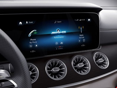 AMG'ye özgü gösterge tasarımlarına sahip MBUX