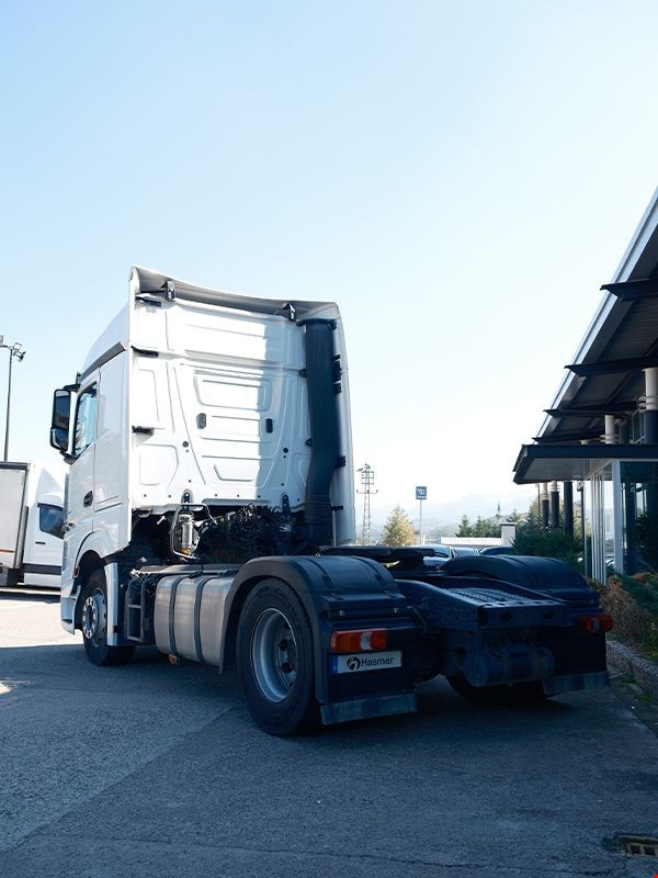 Mercedes-Benz Actros 1848