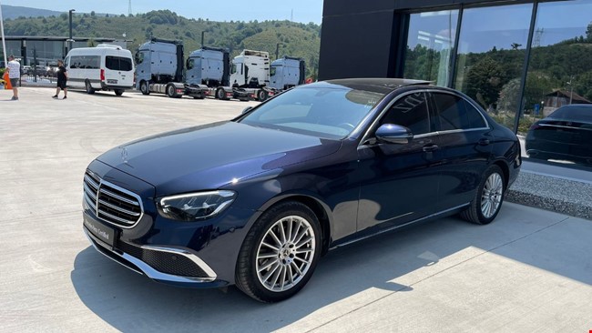 Mercedes-Benz Certified-HASMER Düzce 2023 E 200 D FL Exclusive